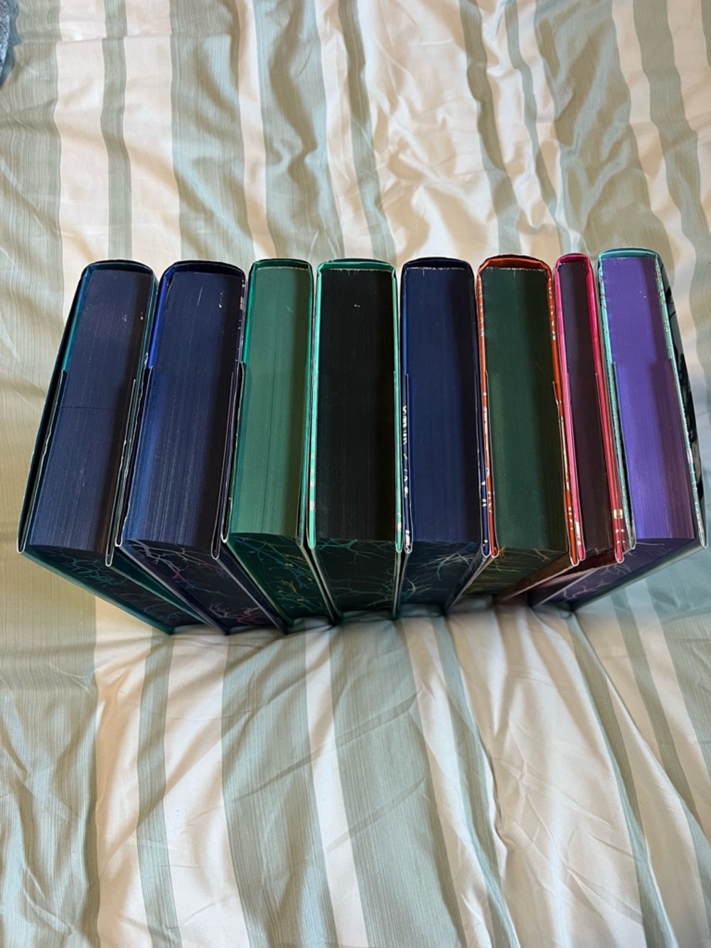 FairyLoot Edition - Shatter Me Series by Tahereh Mafi - Picture 3 of 3